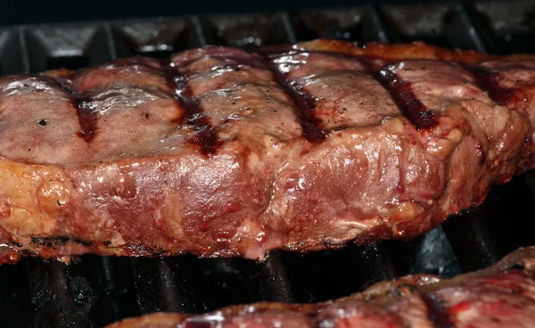 Barbecue grill steak — Stock Fotó