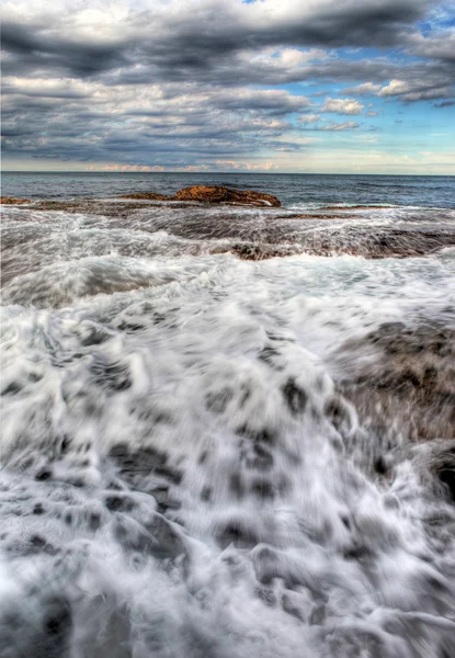 일몰-호주 시드니에서 바다 돌 — 스톡 사진
