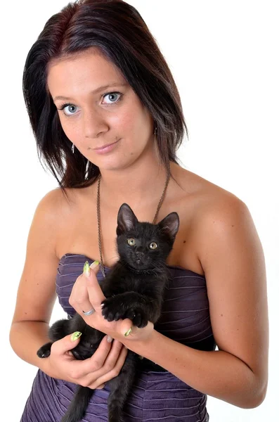 Щаслива жінка з кішкою — стокове фото