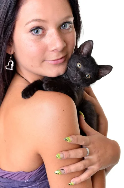 Glad kvinna med katt — Stockfoto