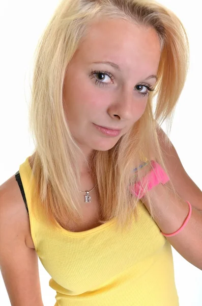 Portret zmysłowy blond kobieta młody na białym tle — Zdjęcie stockowe