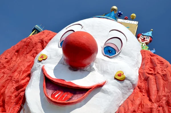 Big Clown house — Stock Photo, Image