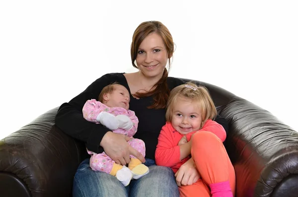 Imagem de mãe feliz com suas filhas sobre branco — Fotografia de Stock