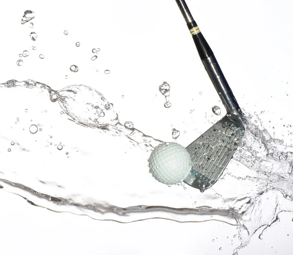 Bola de golfe com clud — Fotografia de Stock
