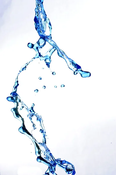 Salpicar agua azul fresca — Foto de Stock