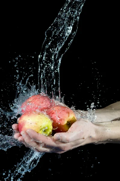 Apple and water — Stock Photo, Image