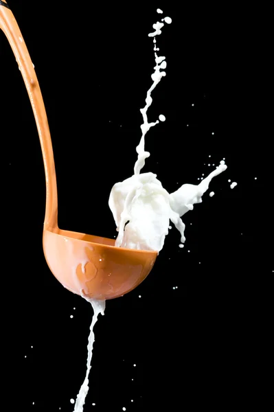 Scoop en melk — Stockfoto