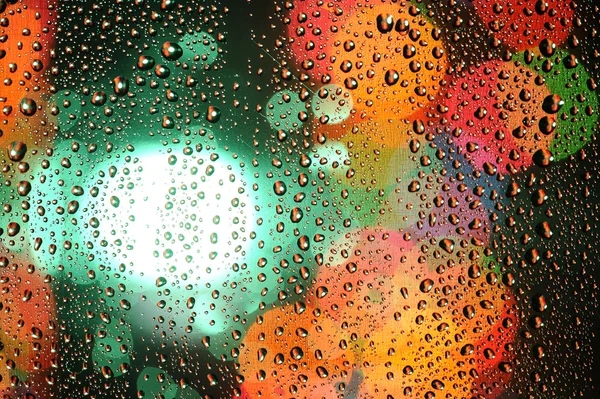 Цвет фона с каплей воды — стоковое фото