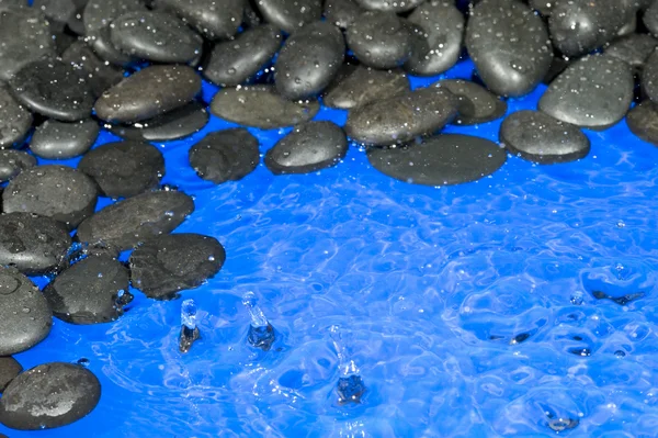 Pebbles and water — Stock Photo, Image