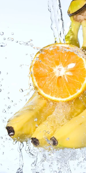Banan och apelsin — Stockfoto