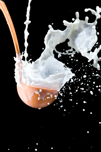 Scoop och mjölk — Stockfoto