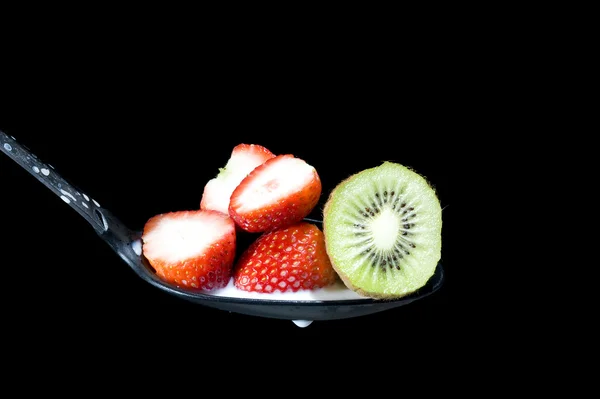 Kiwi und Erdbeere — Stockfoto