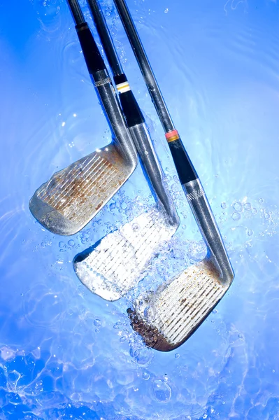 Club de golf en eau bleue — Photo