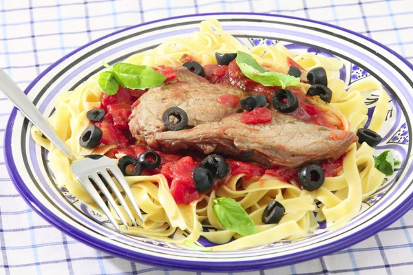Veal Mediterranean side view — Stock Photo, Image