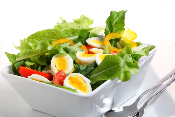 Salada de ovo e tomate — Fotografia de Stock