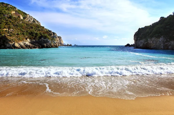 Paleokastritsa beach, Korfu, vodorovně — Stock fotografie