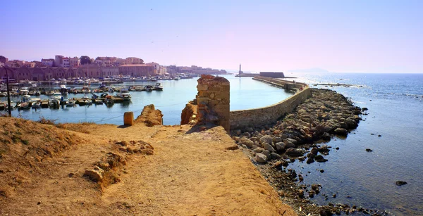 Hania harbour and town — Stok fotoğraf
