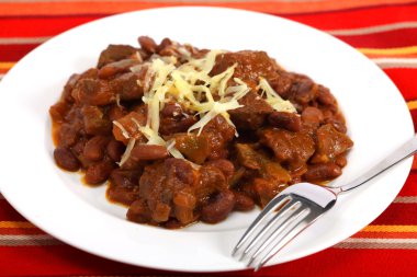 Chili con carne fasulye ile