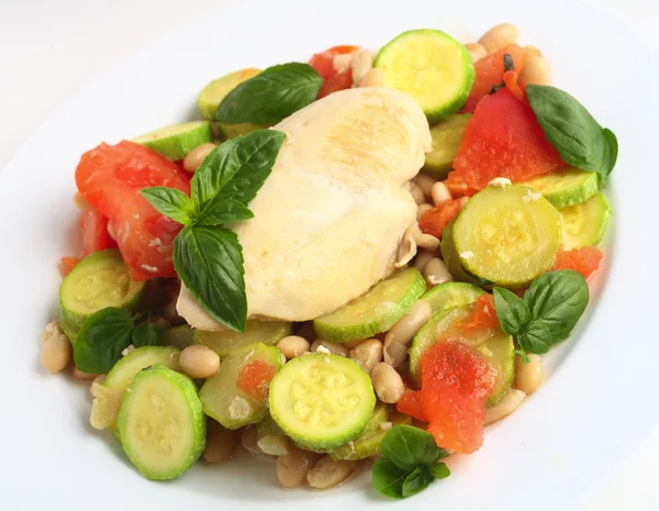 Italian chicken with zucchini, beans and tomato — Stock Photo, Image