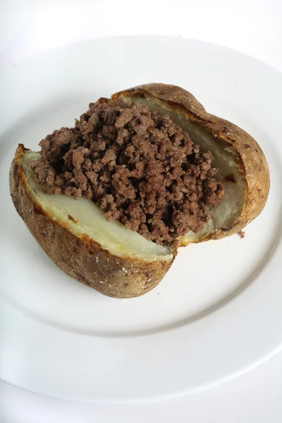 자 켓 감자, 다진된 쇠고기 — 스톡 사진