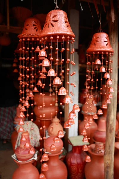 Tapas de viento de cerámica artesanal — Foto de Stock