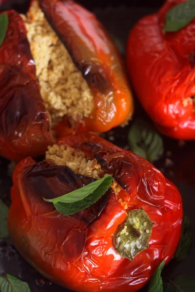 Cous-cous stuffed peppers — Stock Photo, Image