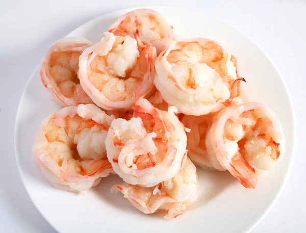 A plate full of cooked prawns — Stock Photo, Image