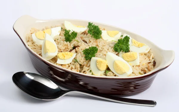 Kedgeree rice with eggs and parsley horizontal — Stock Photo, Image