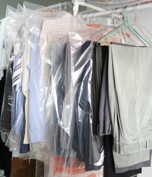 Одежда в прачечной — стоковое фото