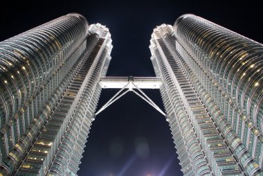 Petronas Kuleleri, Malezya