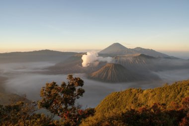 Volkan bromo, Endonezya