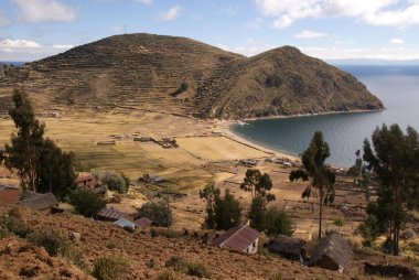 Isla del sol, Titicaca lake, Bolivia clipart