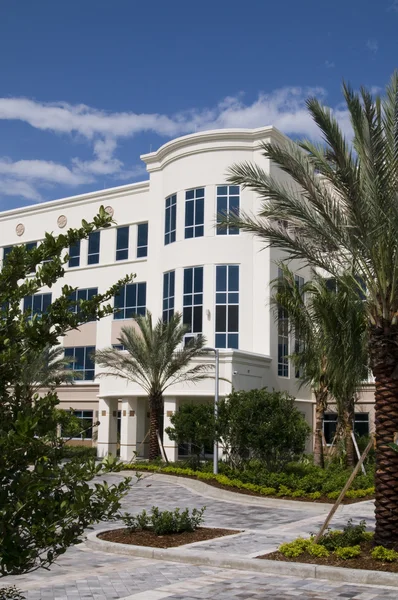 Novo prédio de escritórios na Flórida — Fotografia de Stock