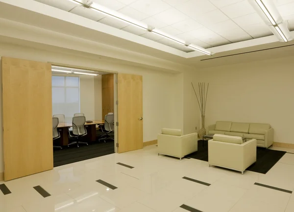 Innenausbau im Bürogebäude — Stockfoto