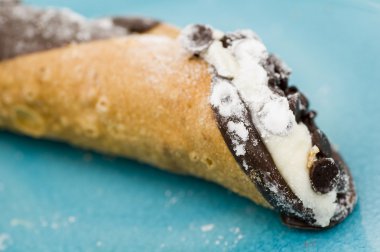 Çikolatalı cannoli