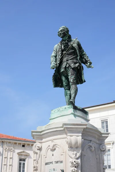 Estatua de Giuseppe Tartini —  Fotos de Stock