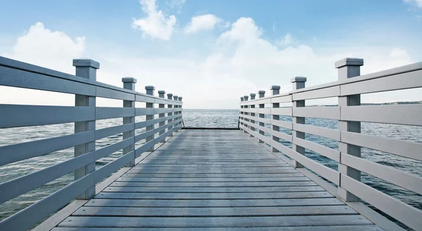 Pier with fence — Stock Photo, Image