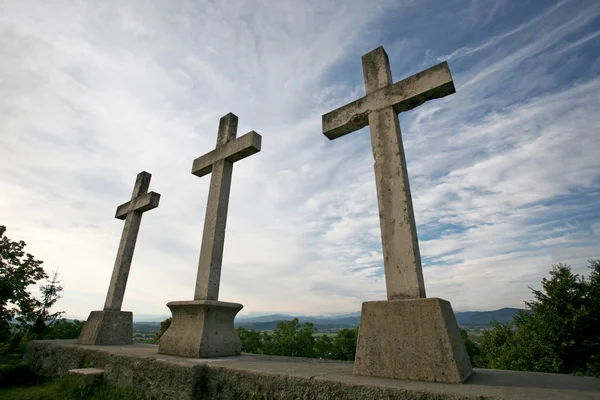 Tres cruces de piedra —  Fotos de Stock