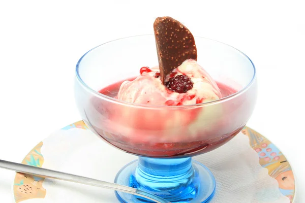 Ice-cream cup — Stock Photo, Image