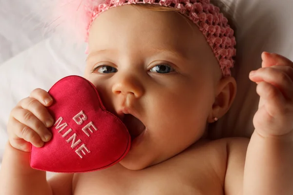 Coração de bebê Comer — Fotografia de Stock