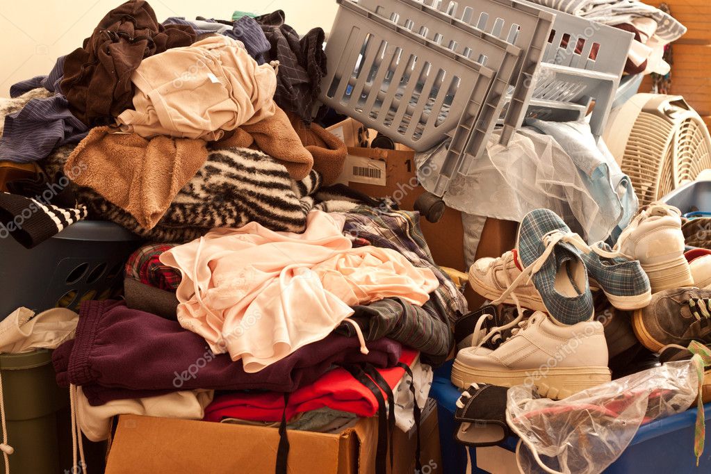 Messy in messy fotos de stock, imágenes de in sin royalties | Depositphotos