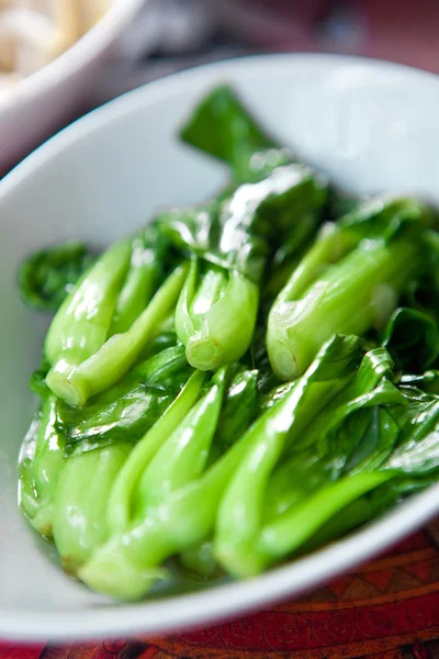 stock image Delicious steamed green baby bok choi, an oriental vegetable high in iron