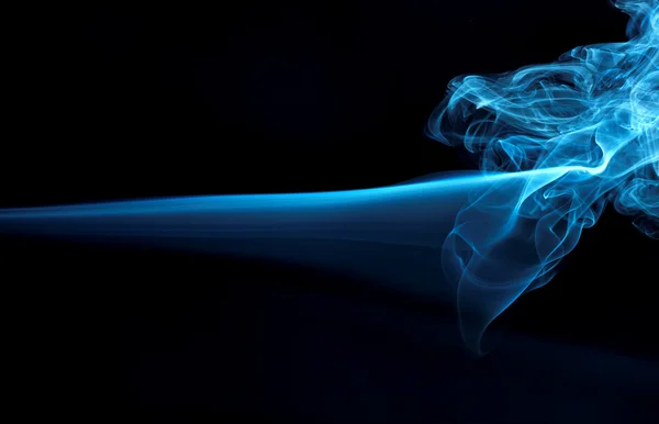 Abstrakt rök isolerad på svart — Stockfoto