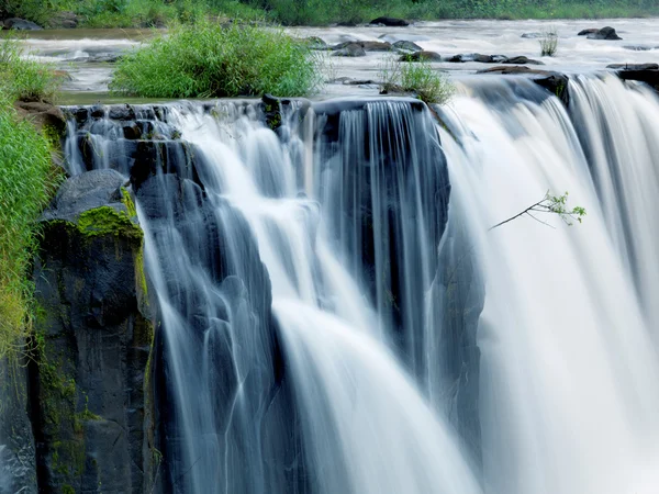 Cachoeira Tad-Pa Suam — Fotografia de Stock