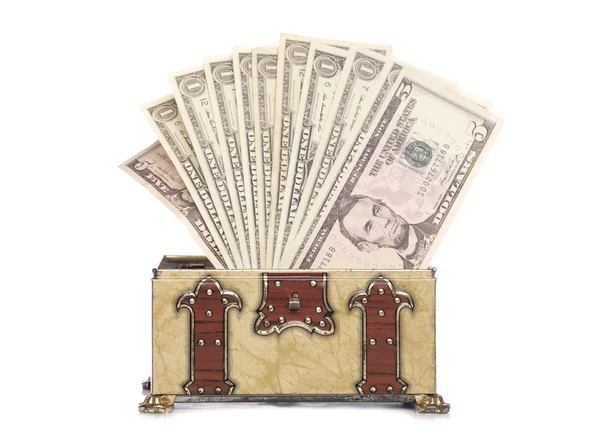 Сундук с американскими долларами — стоковое фото