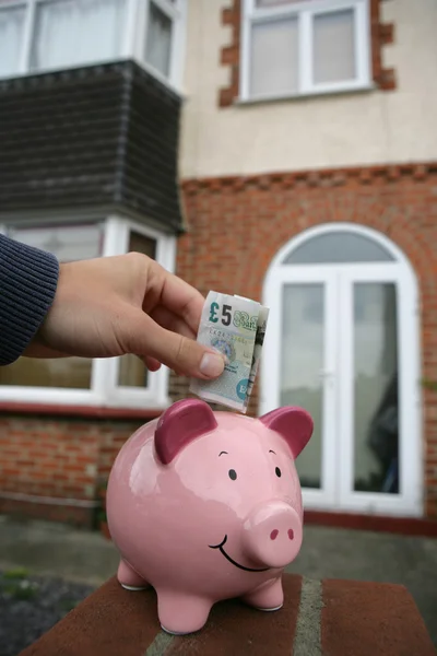 Saving for a house — Stock Photo, Image