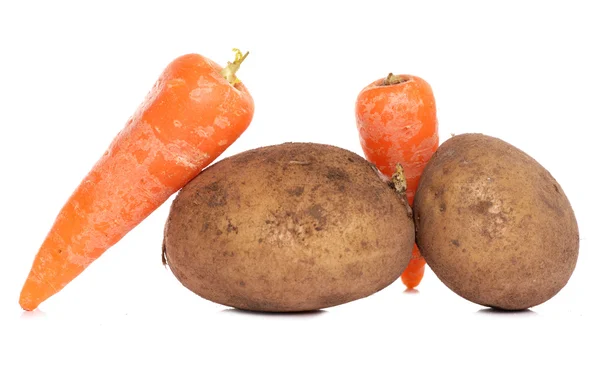 Bio-Karotten und Kartoffeln — Stockfoto