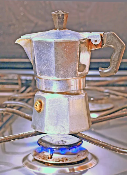 Strona przygotowana kawa w kuchni we Włoszech — Zdjęcie stockowe