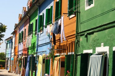 Burano, renkli binlerce şehir 4 evler.