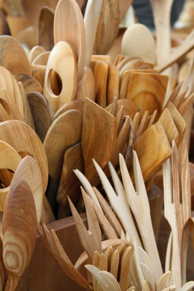 Wooden spoons carved by a skilled craftsman on sale — Stock Photo, Image